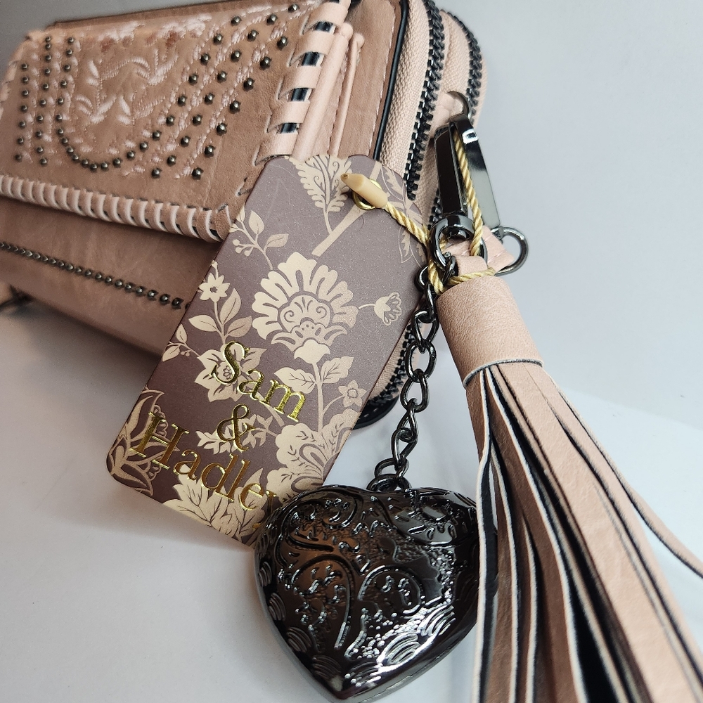 Sam And Hadley Crossbody Blush Pink With Wristlet - Picture 4 of 7